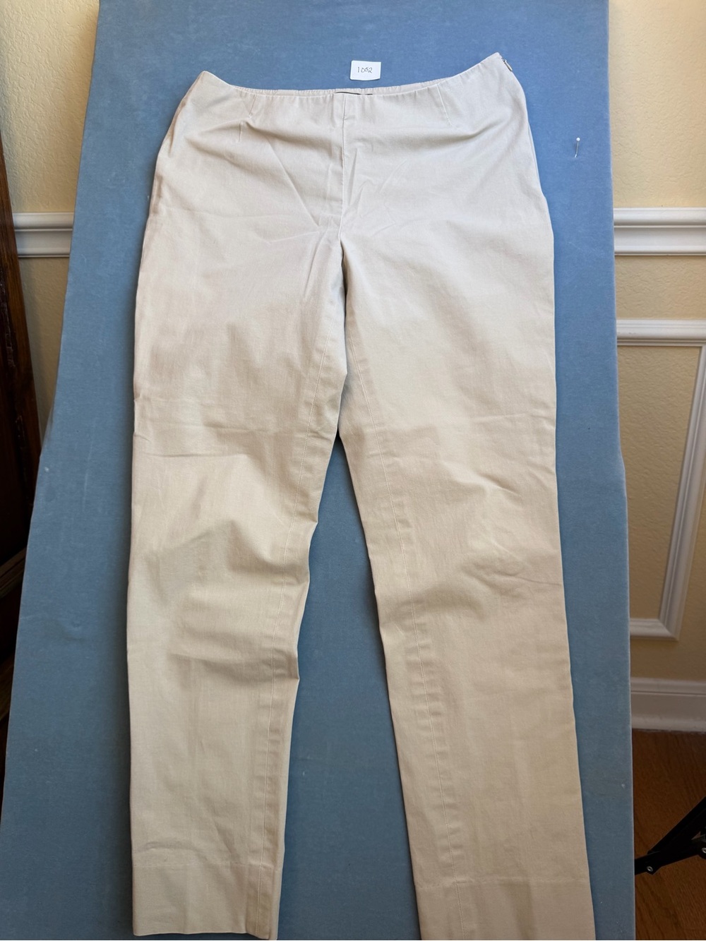 Lafayette 148 Beige Straight Leg Pants - Neutral Casual Staple Size 6